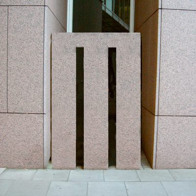 niesche_square